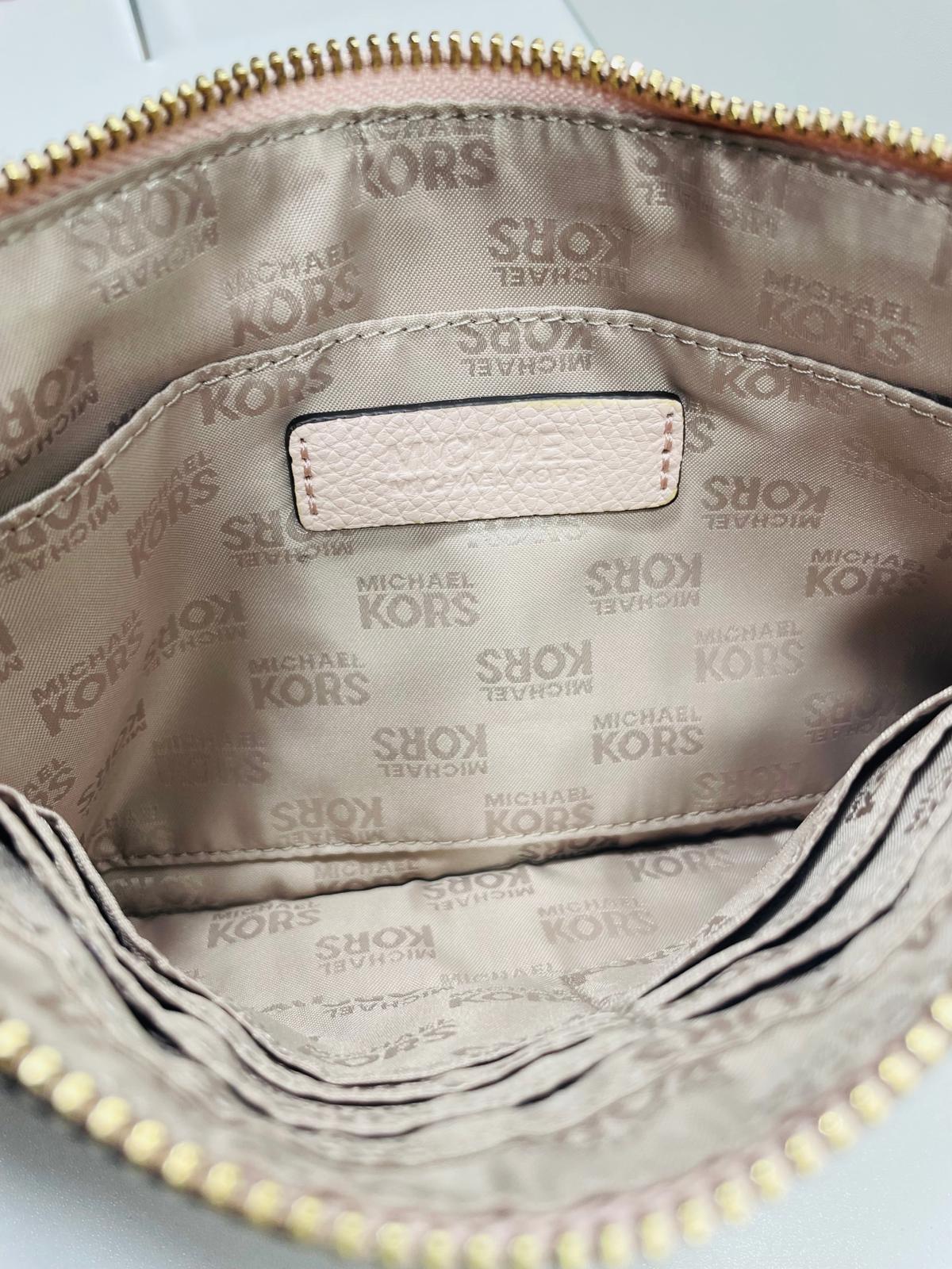 Michael Kors MK Jet Set Wristlet Purse/Wallet/Clutch Rose Pink Pebble Grain