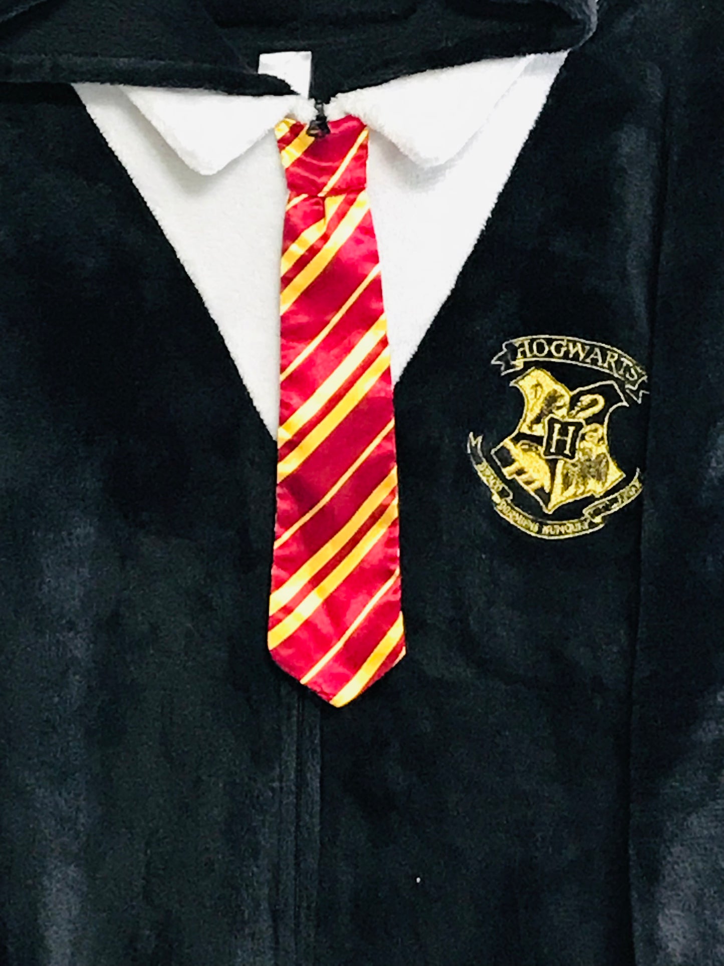 Harry Potter Hogwarts COSTUME Cozy Fuzzy Hooded One Piece Sleeper Pajamas or Costume! Adult XL FRESHLY LAUNDERED TOO!
