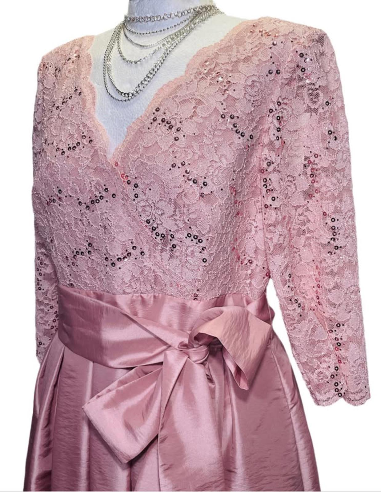 EUC Jessica Howard Dress Formal MOB Prom Rose Gold/Blush Pink Ladies 12