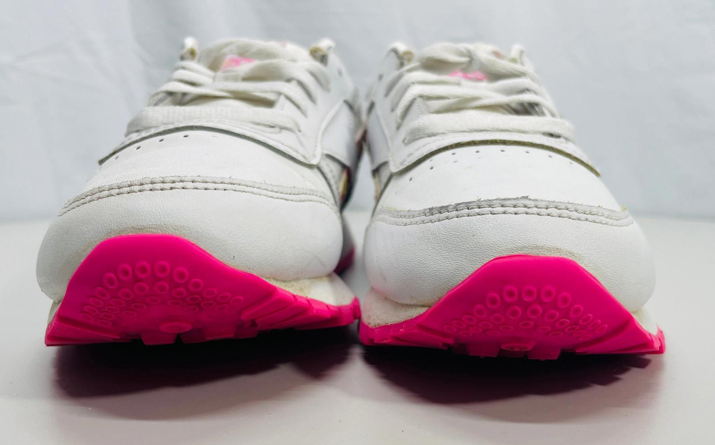 Reebok Classic Running Sneaker White & Pink with Pink Flowers Girls 3