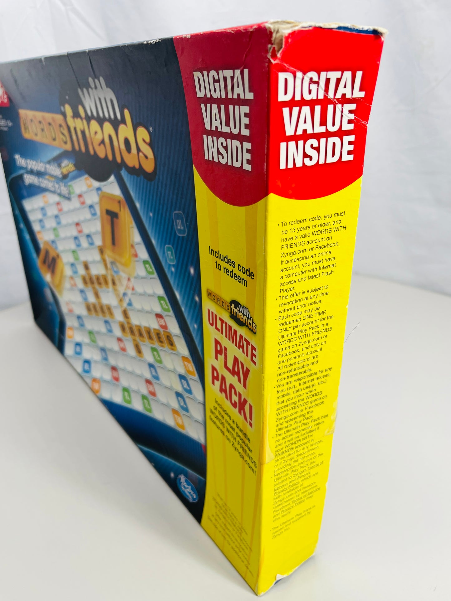 2012 Words with Friends Scrabble Board Game COMPLETE