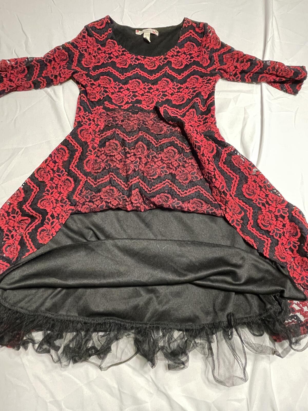Speechless dress black and red lace girls 10 three-quarter sleeve missing belt