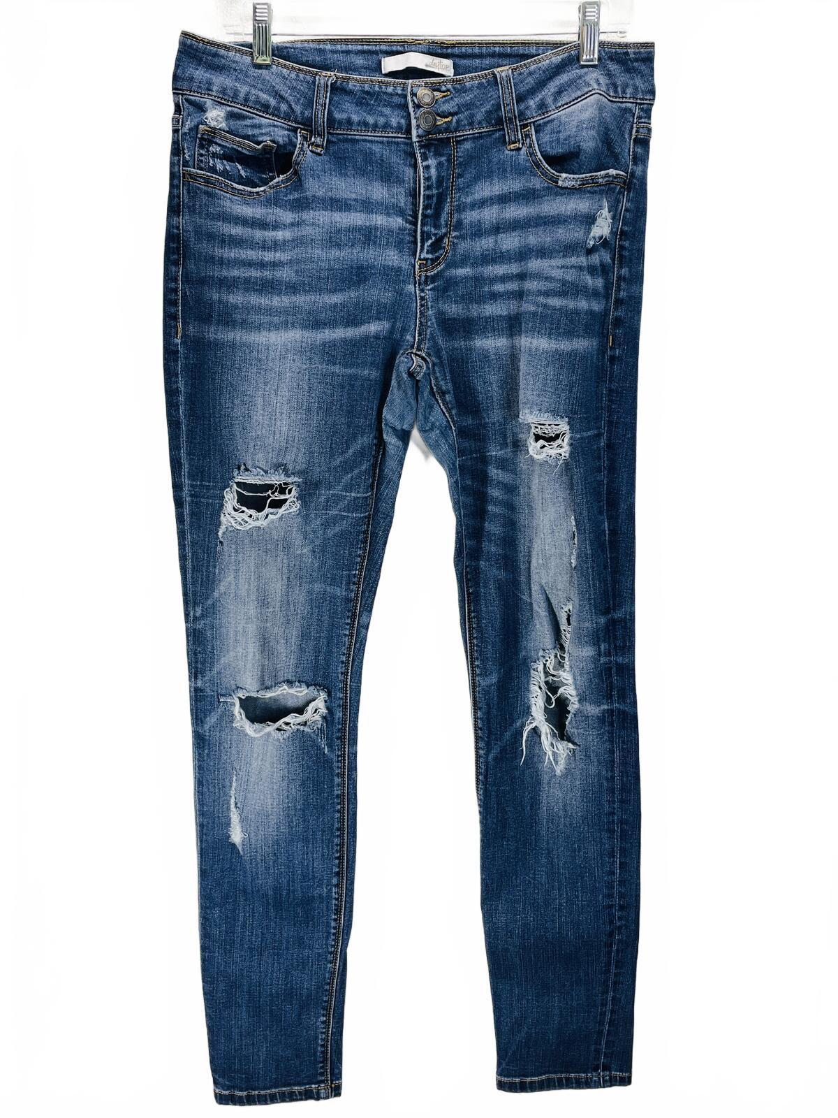 Daytrip Refined Lynx Skinny Jeans Size 32R Distressed Blue Denim