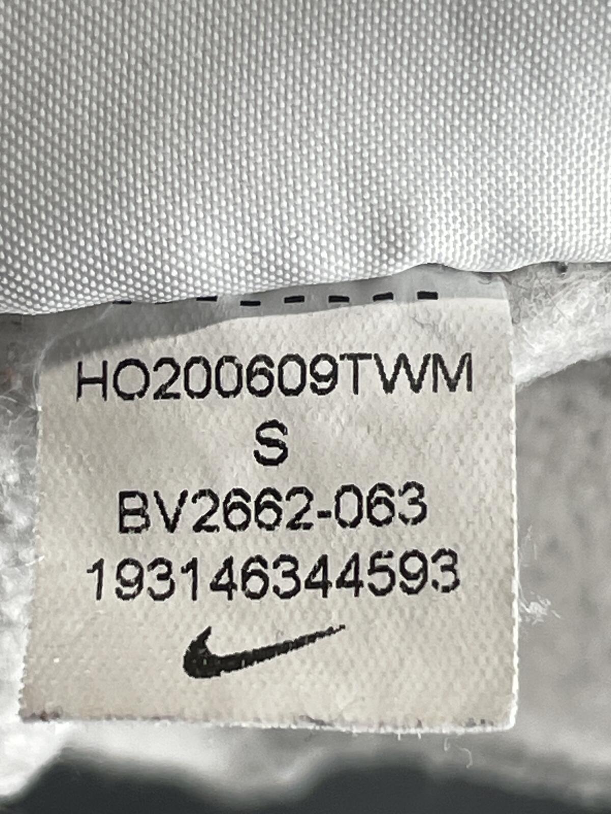 Nike Heather Grey Crewneck Sweatshirt Size S Mens Ladies Unisex