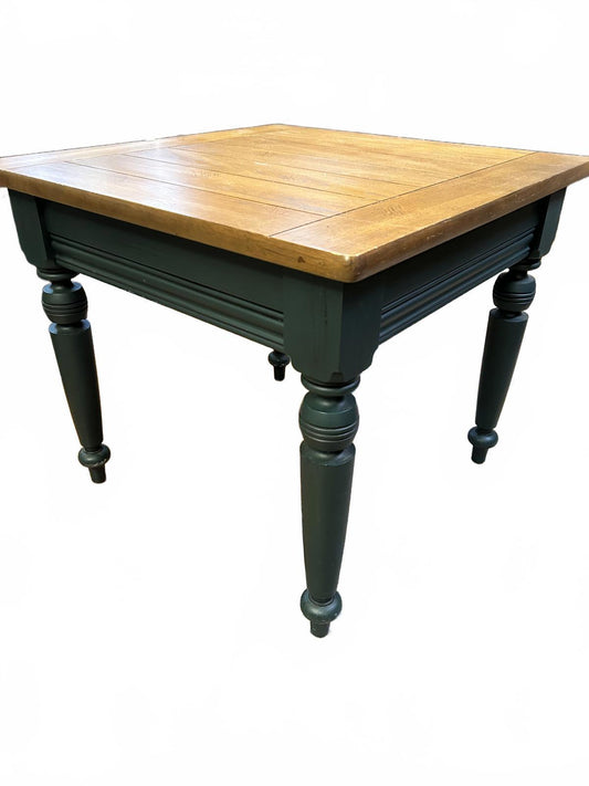 28" Square 24" tall Lane Furniture Wooden side Table with Hunter Green Legs