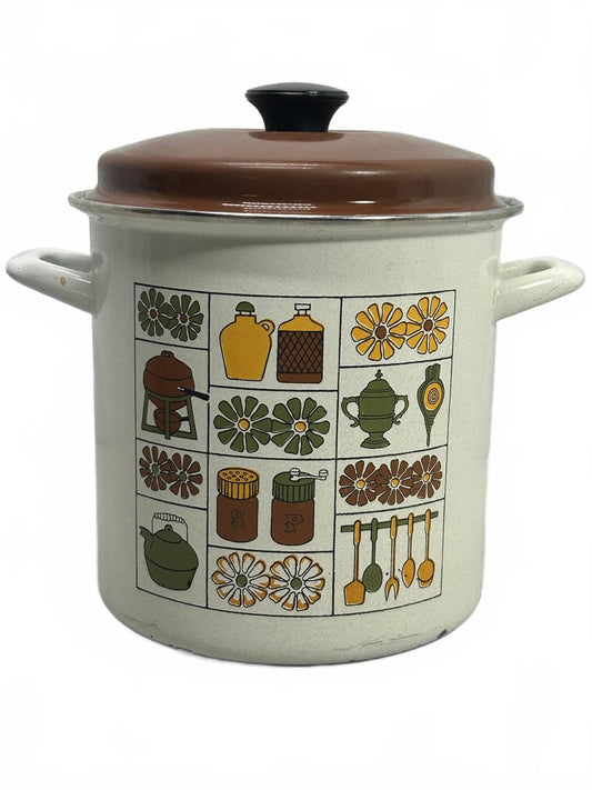 1970's Vintage Enamelware Cooking Stock Pot with Lid and Kitchen Motif