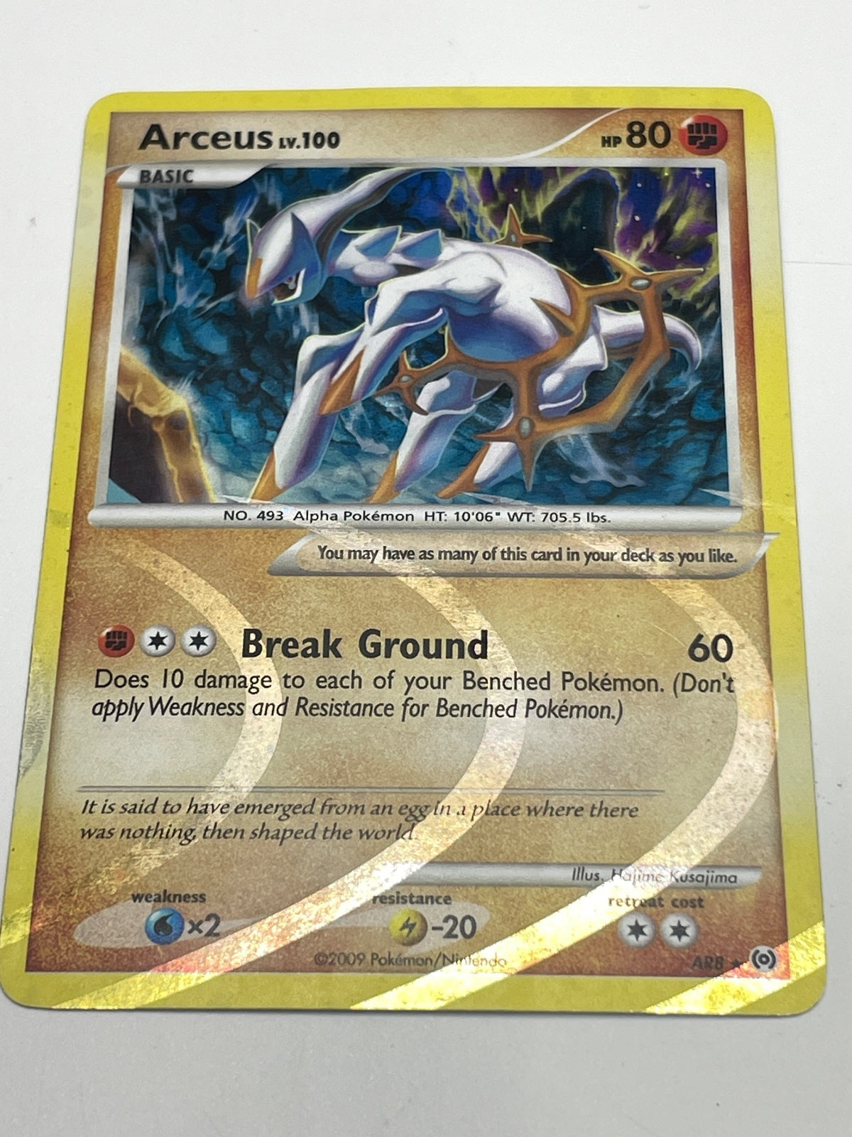 Arceus LV.100 Fighting-Type Pokémon Card AR8 Platinum 2009 Holofoil