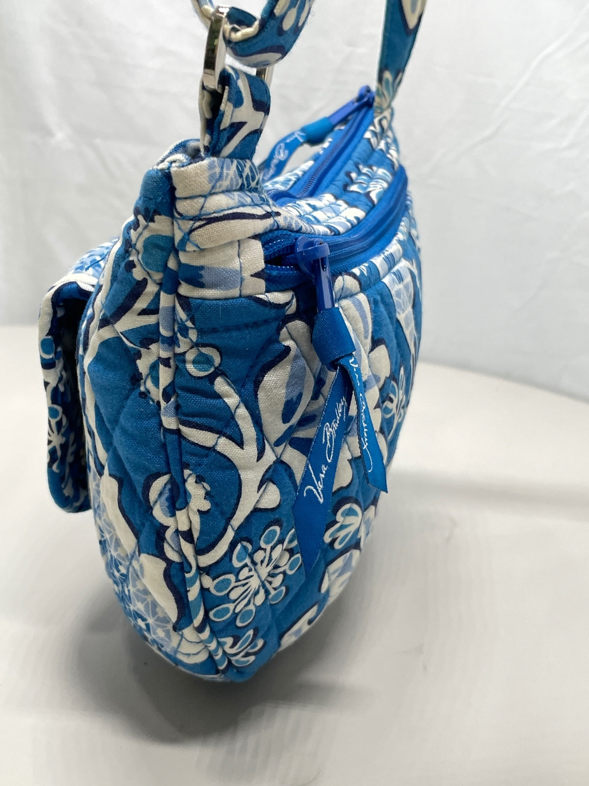 Vera Bradley Quilted Crossbody Bag in Blue Floral Print 8.5" x 5" x 3"