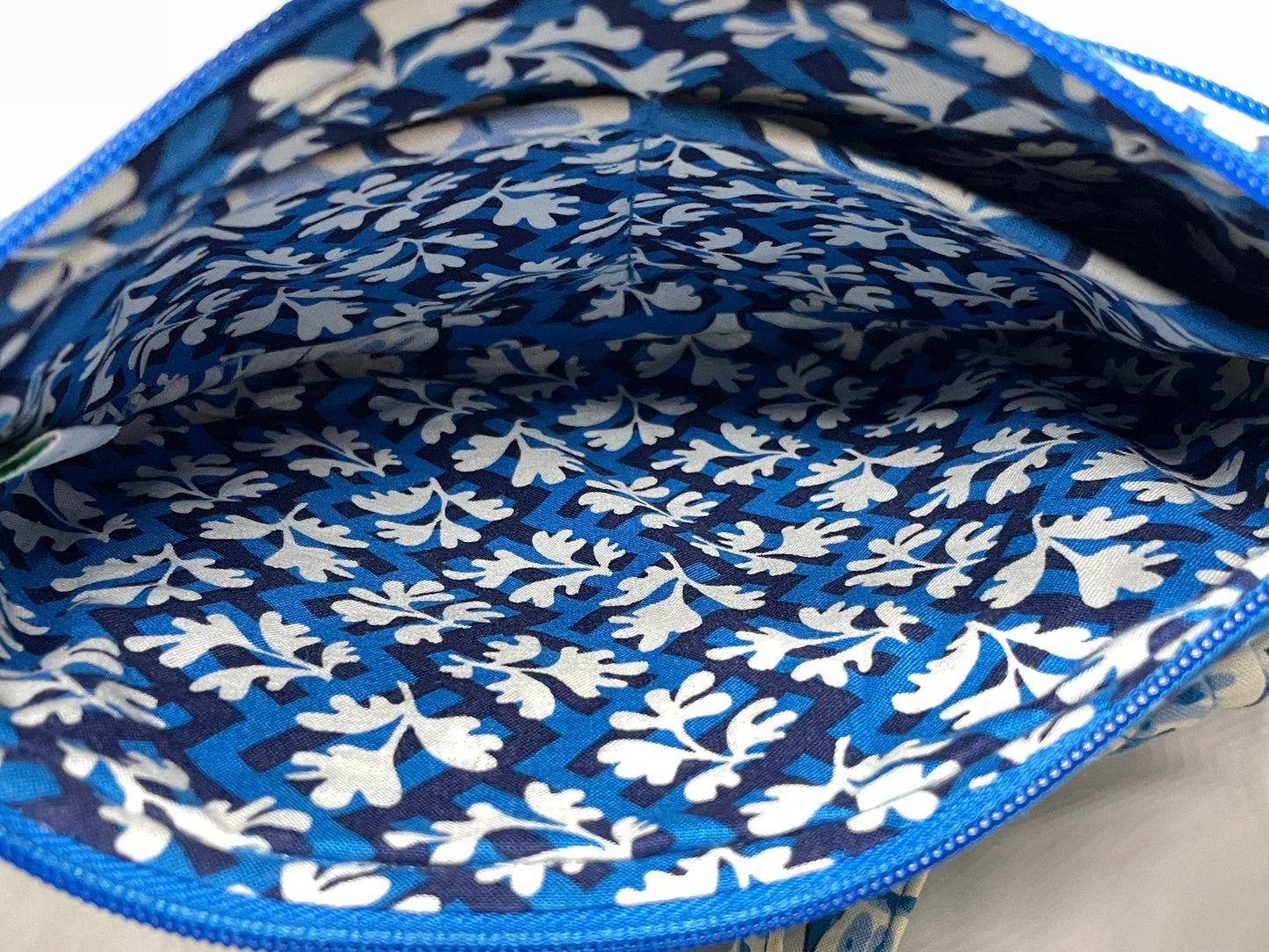 Vera Bradley Quilted Crossbody Bag in Blue Floral Print 8.5" x 5" x 3"
