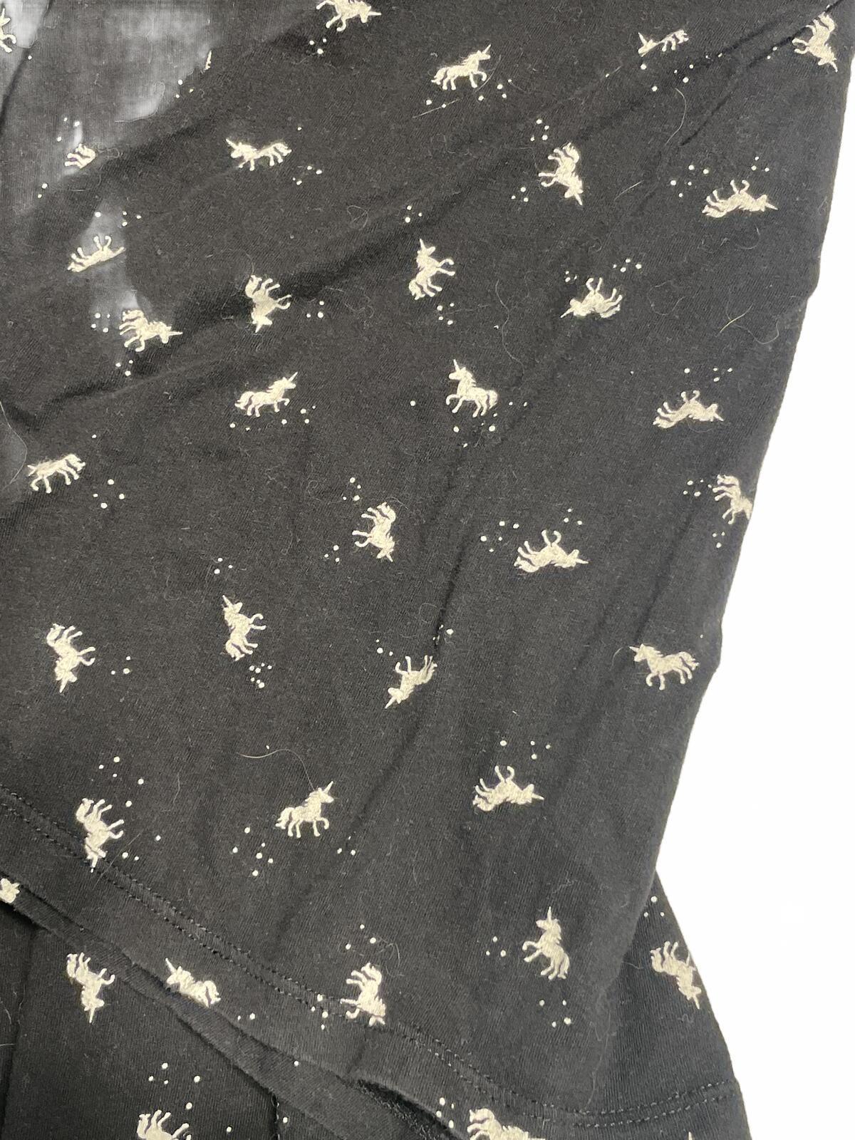 Old Navy girls dress black with white unicorns three-quarter sleevesize 10/12